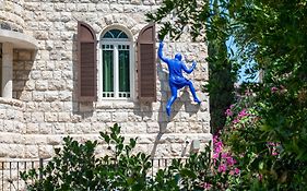 מלון שומאכר חיפה